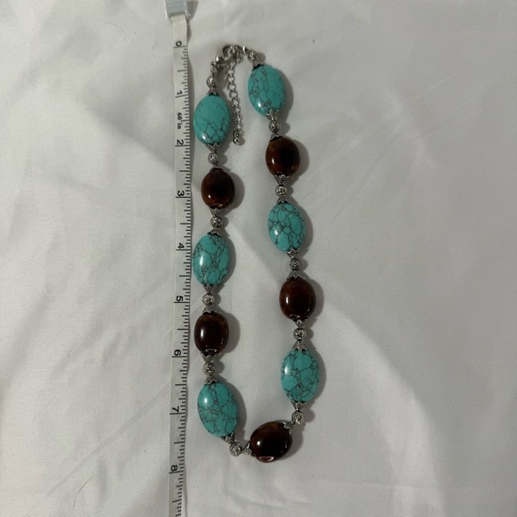 Premier Designs Faux Turquoise & Brown Glass Stone Chunky Beaded Necklace - Picture 4 of 4